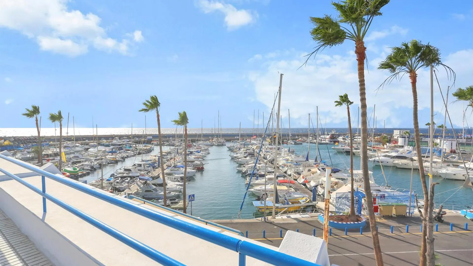 아파트 Luxury Romantic Ocean View 아데제