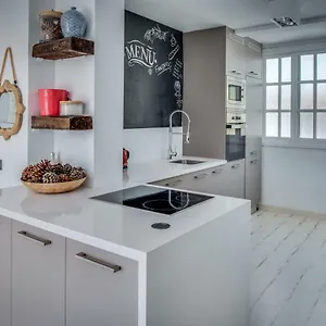 Apartment Avitan